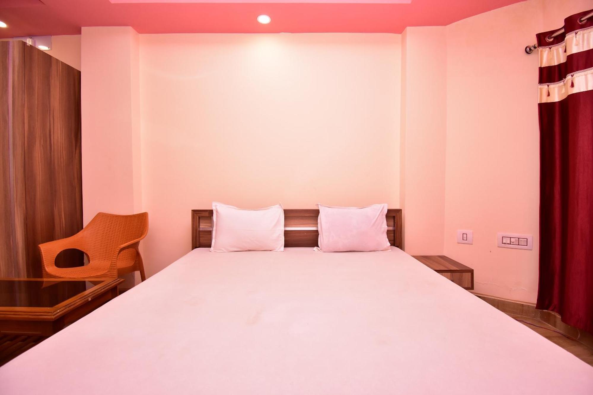 Hotel O Pioneer Residency ディガ エクステリア 写真